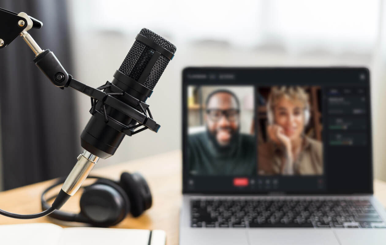 12 Amazing Podcast Recording Equipment for 2024