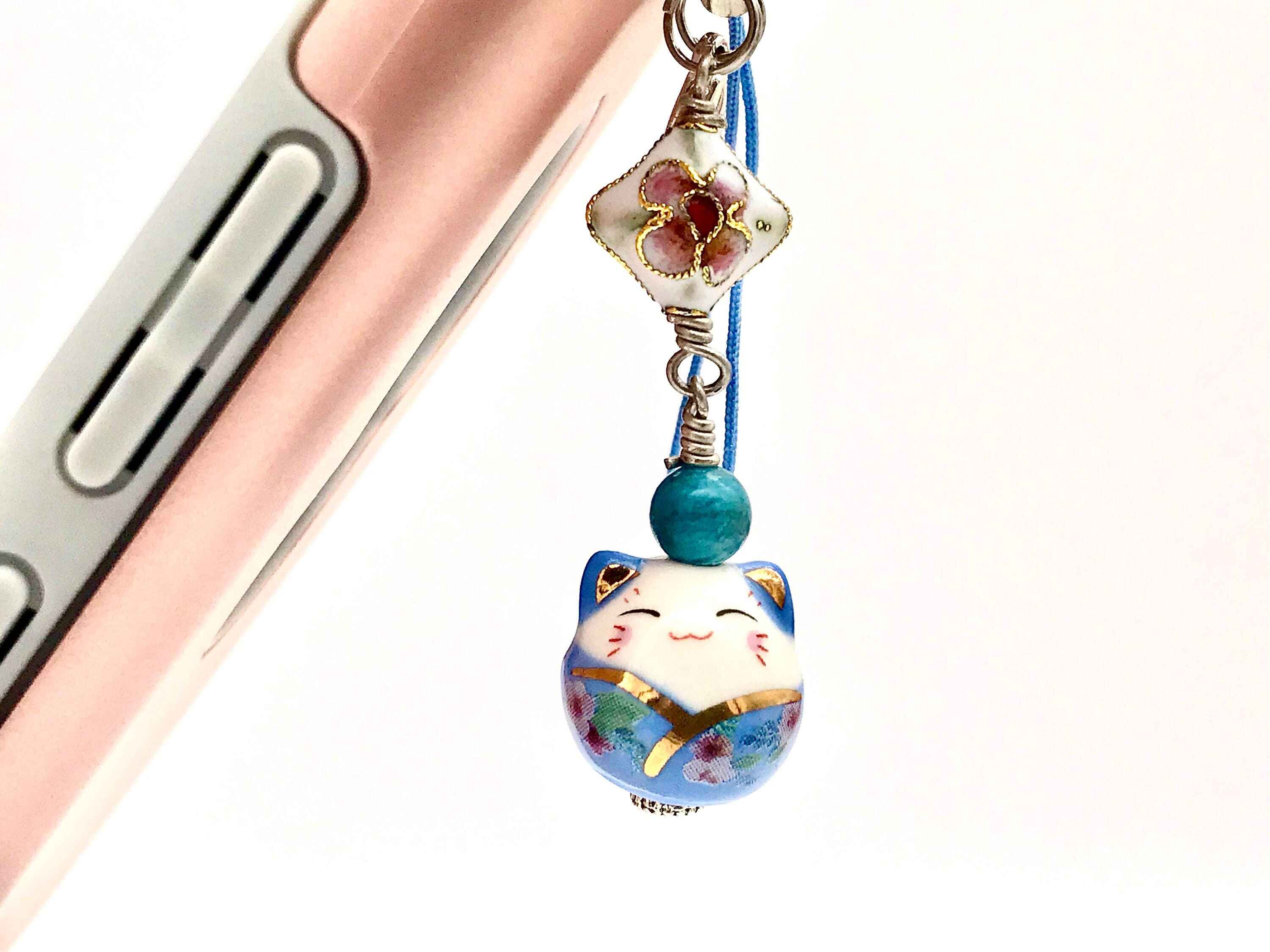 Easy Attachment: Tips For Cell Phone Charms