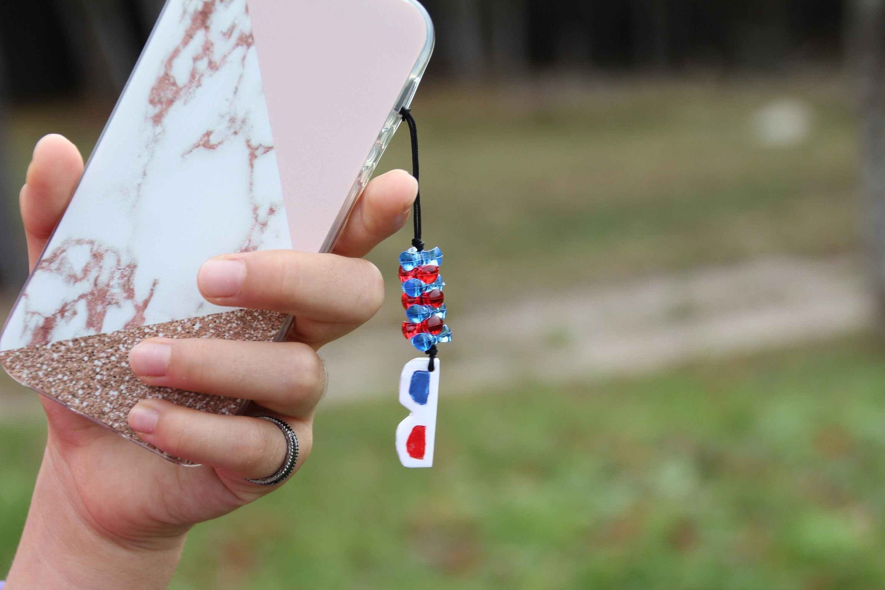 Ideal Number Of Charms For Phone Cases: Tips